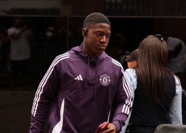 身价4500万！那不勒斯将再次尝试签梅努，小麦+霍伊伦已重获重生