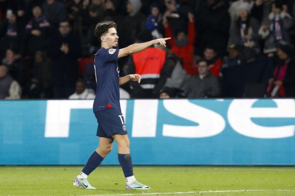 维蒂尼亚：今晚咱们的首要不够领导，这让比赛变得很长途