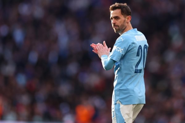 里程碑！B席完了欧冠出战100场，葡萄牙球员第四东谈主