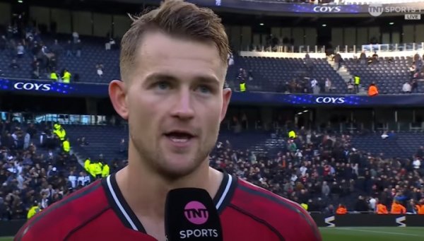 德里赫特：拿到1分很走时，但就发扬而言咱们应该获得更多