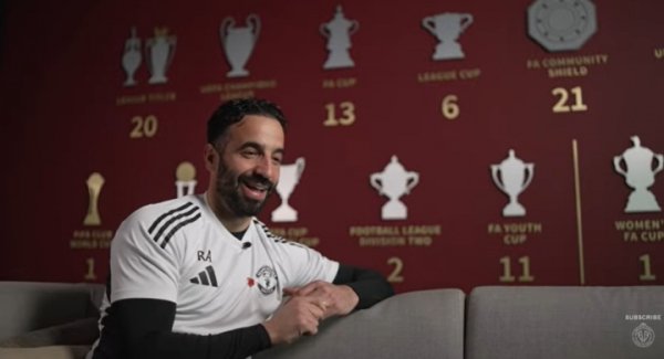 程度条重置⏳阿莫林谈蓄发哥：不知谈他哪天能剪但我但愿能早点