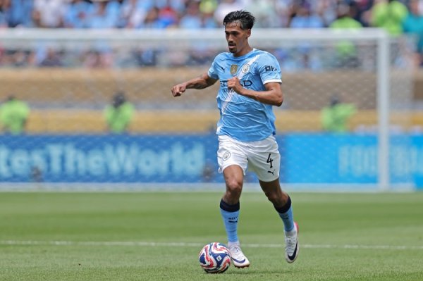 赖因德斯：曼城声势里东谈主东谈主齐能当首发，在这踢球便是可能坐替补席