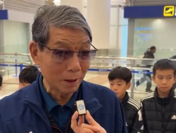 东体谈徐根宝全运会之旅：从铜牌开动以铜牌阻挡，冒失早命里注定