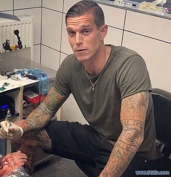 邮报：利物浦旧将阿格退役后参加生意限制，况且开展慈好功绩