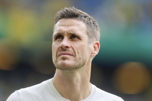 凯尔：就算施洛特贝克离队多特也会连接前进，但咱们但愿留住他