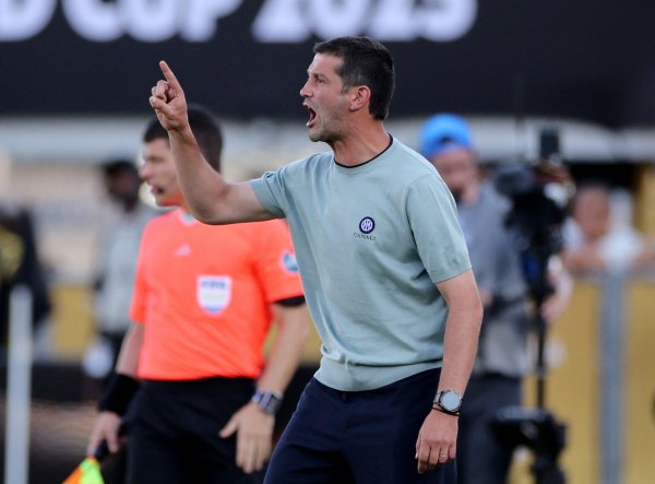 不敌米兰、马竞！皆沃持教国米以来第2次碰到两连败