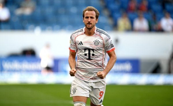 凯恩此前21次对阵阿森纳参与17球，本场比赛全场0射门